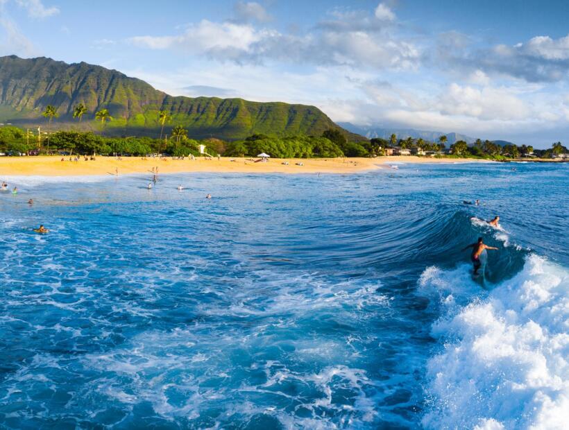 Jakie ubezpieczenie wybrać na podróż na Hawaje na własną rękę