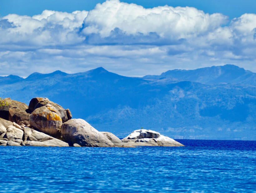 Co wpływa na długość lotu do Malawi?