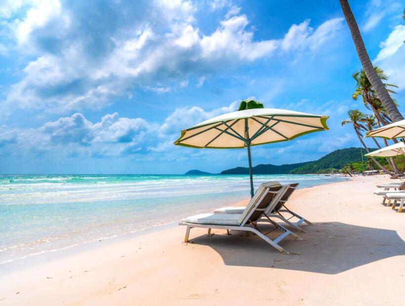 Czy samodzielne szukanie lotów do Wietnamu może być tańsze od wycieczek zorganizowanych?